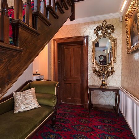 Friars Quarter House Bed & Breakfast Балинроуб Екстериор снимка
