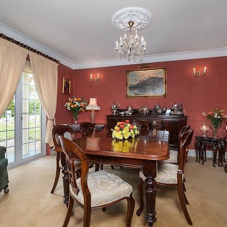 Friars Quarter House Bed & Breakfast Балинроуб Екстериор снимка
